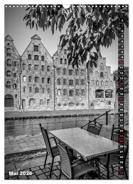 Produktbild: L&Uuml;BECK Monochrome Momente (Wandkalender 2026 DIN A3 hoch), CALVENDO Monatskalender