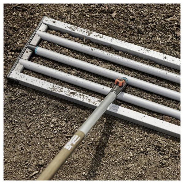 Produktbild: GARDENA 03569-20 Rasenrakel Arbeitsbreite 76cm