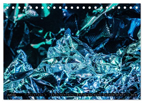 Produktbild: Experimentelle Makrofotografie mit Eisenpulver und Aluminiumfolie (Tischkalender 2026 DIN A5 quer), CALVENDO Monatskalender
