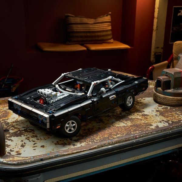 Produktbild: LEGO Technic 42231 Fast and Furious Dodge Charger R/T Auto, Modellbau