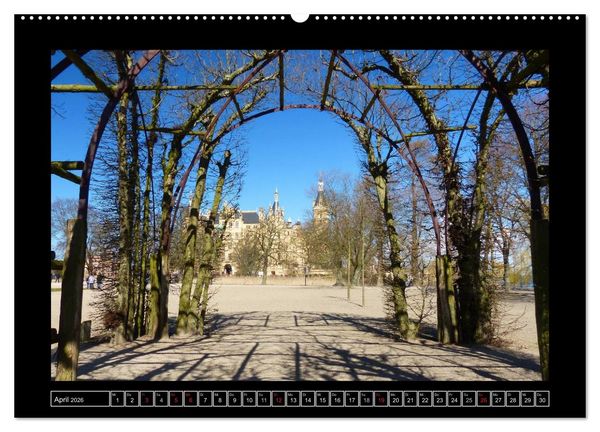 Produktbild: Residenzstadt Schwerin (Wandkalender 2026 DIN A2 quer), CALVENDO Monatskalender