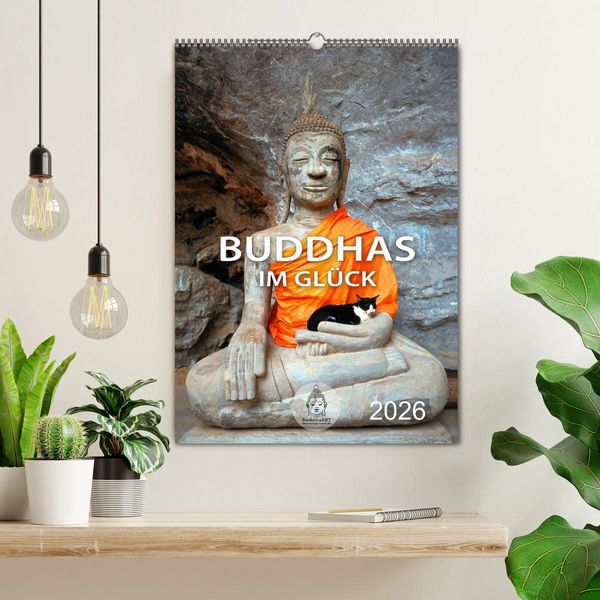 Produktbild: Buddhas im Gl&uuml;ck (Wandkalender 2026 DIN A2 hoch), CALVENDO Monatskalender