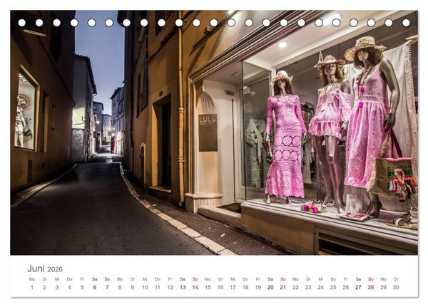 Produktbild: Saint Tropez - Early Morning Street Photography (Tischkalender 2026 DIN A5 quer), CALVENDO Monatskalender