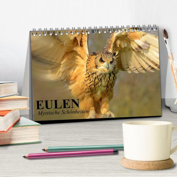 Produktbild: Eulen. Mystische Sch&ouml;nheiten (Tischkalender 2026 DIN A5 quer), CALVENDO Monatskalender