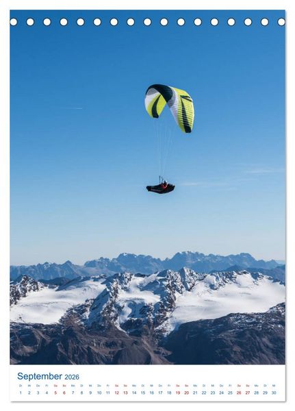 Produktbild: Paragliding - von gr&uuml;nen Wiesen zu schroffen Gletschen (Tischkalender 2026 DIN A5 hoch), CALVENDO Monatskalender