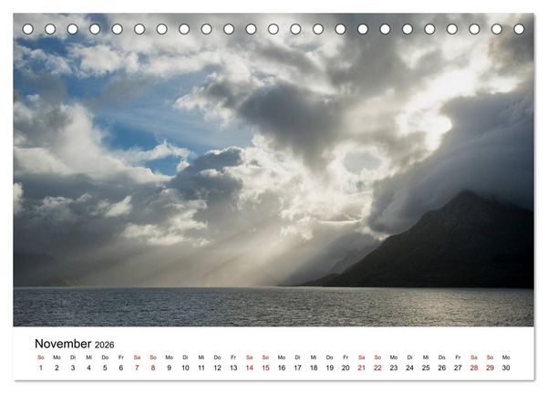 Produktbild: Hurtigruten - Bezaubernde Sch&ouml;nheit der norwegischen K&uuml;ste (Tischkalender 2026 DIN A5 quer), CALVENDO Monatskalender