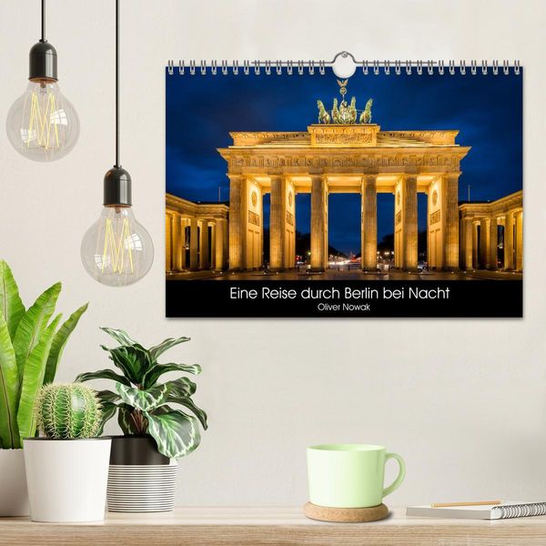 Produktbild: Eine Reise durch Berlin bei Nacht (Wandkalender 2026 DIN A4 quer), CALVENDO Monatskalender