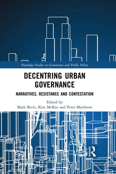 Produktbild: Decentring Urban Governance
