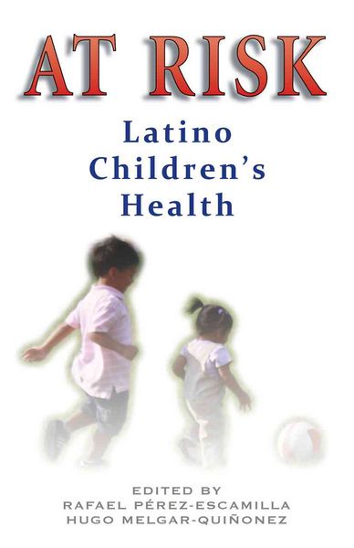 Produktbild: At Risk: Latino Children's Health