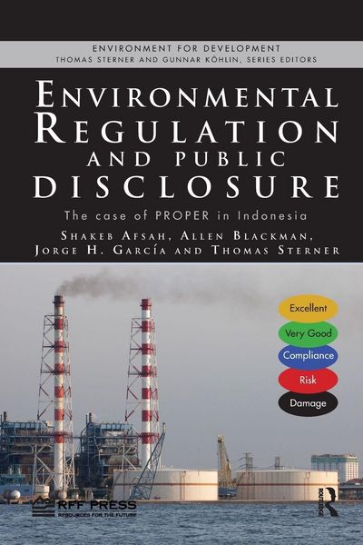 Produktbild: Environmental Regulation and Public Disclosure