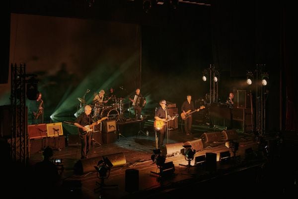 Produktbild: Element of Crime - Wenn es dunkel und kalt wird in Berlin
