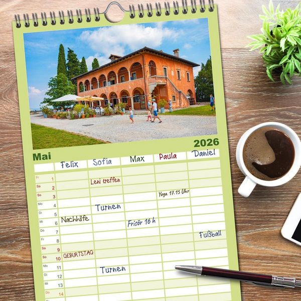 Produktbild: Familienplaner 2026 - Udine - die Stadt der Engel mit 5 Spalten (Wandkalender, 21 x 45 cm) CALVENDO