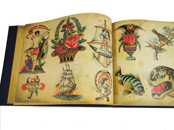 Produktbild: Christian Warlich. Tattoo Flash Book (dt./engl.)