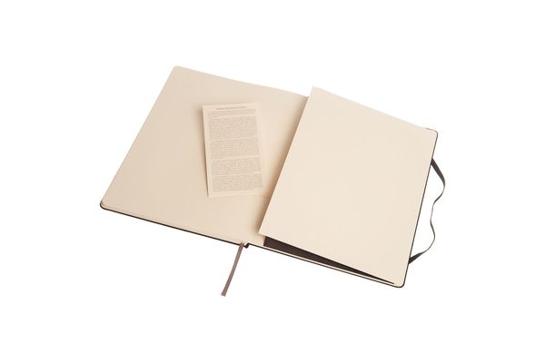 Produktbild: Moleskine: Moleskine Extra Large Plain Notebook Har