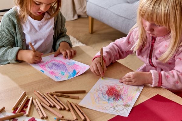 Produktbild: Bastelset - Erstes Malen Kritzelkarten Weihnachtspost