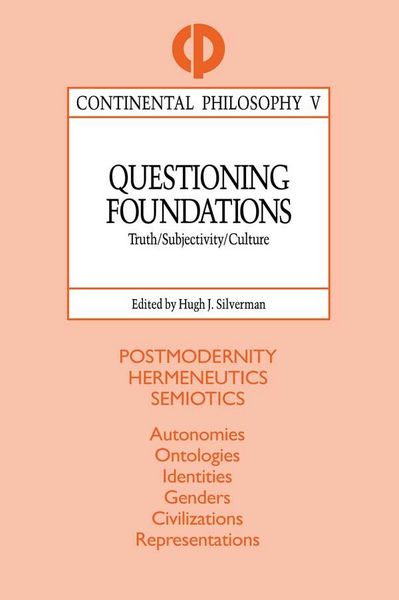Produktbild: Questioning Foundations