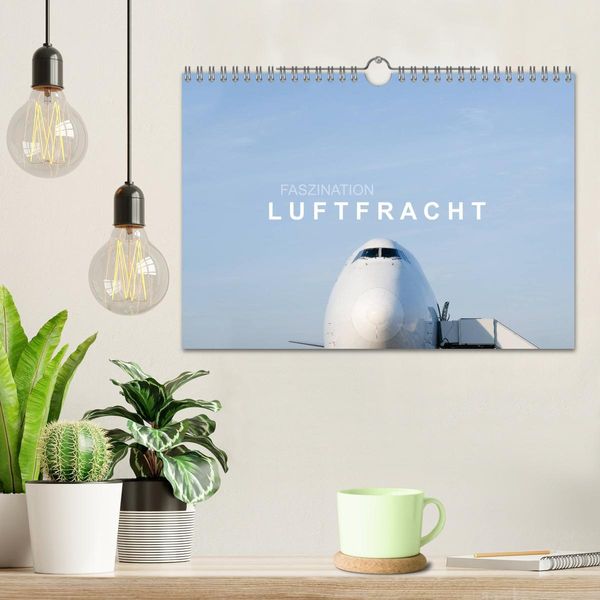 Produktbild: Faszination Luftfracht (Wandkalender 2026 DIN A4 quer), CALVENDO Monatskalender