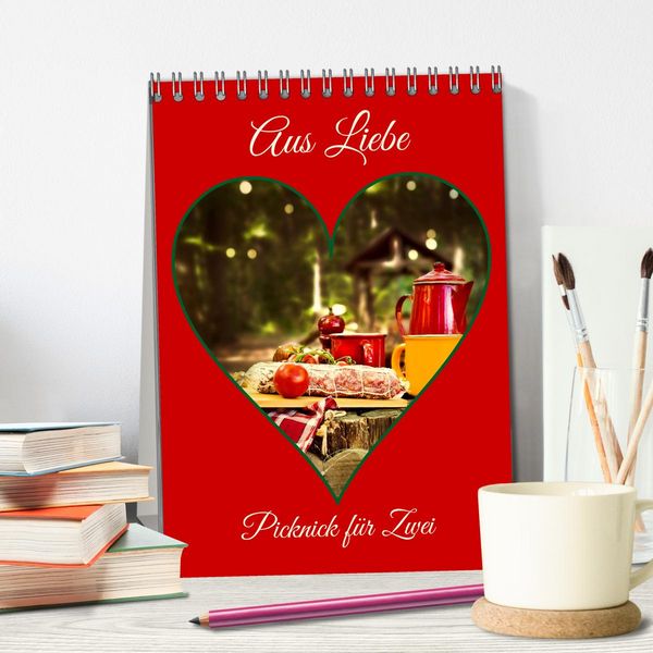 Produktbild: Aus Liebe: Picknick f&uuml;r Zwei (Tischkalender 2026 DIN A5 hoch), CALVENDO Monatskalender