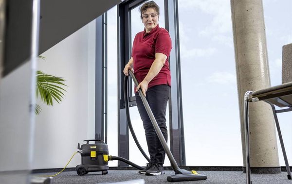 Produktbild: K&auml;rcher Professional T 11/1 Classic Adv Re!Plast 1.527-213.0 Trockensauger 850W 11l