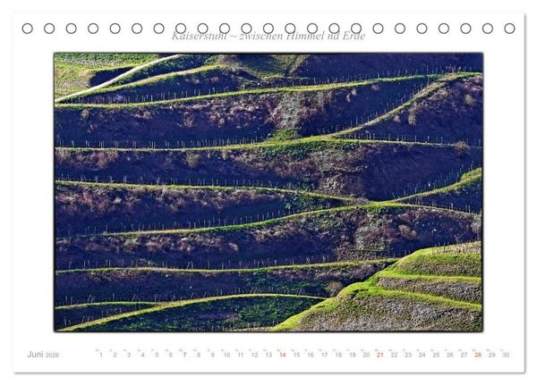 Produktbild: Kaiserstuhl zwischen Himmel und Erde (Tischkalender 2026 DIN A5 quer), CALVENDO Monatskalender