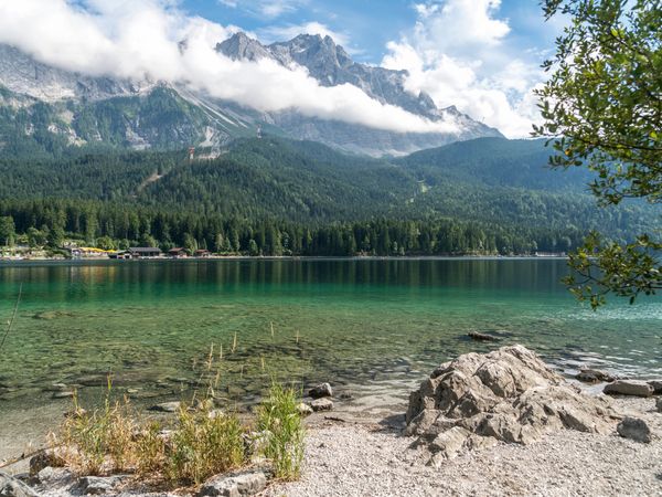 Produktbild: CALVENDO Puzzle Eibsee bei Grainau | 1000 Teile Lege-Gr&ouml;&szlig;e 64x48cm Foto-Puzzle f&uuml;r gl&uuml;ckliche Stunden