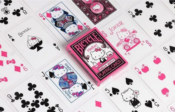 Produktbild: Bicycle Hello Kitty - Black and Pink (Designer Spielkarten, Poker, Skat...)