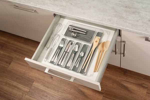 Produktbild: Besteckkasten 6 F&auml;cher, rutschfester Besteckeinsatz f&uuml;r Schubladen