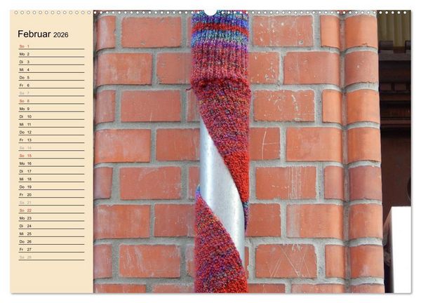 Produktbild: Urban Knitting L&uuml;neburg (hochwertiger Premium Wandkalender 2026 DIN A2 quer), Kunstdruck in Hochglanz