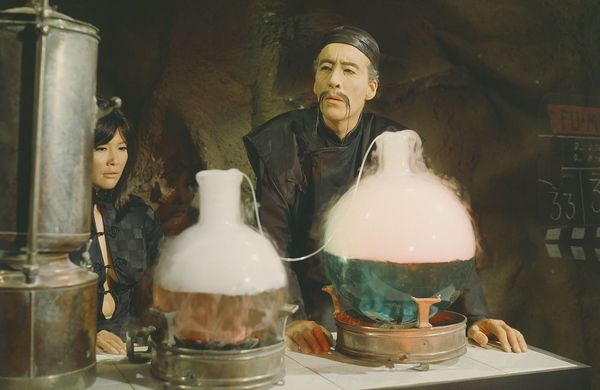 Produktbild: Die Folterkammer des Dr. Fu Man Chu - 2-Disc Limited Collector's Edition Mediabook (4K Ultra HD + Blu-ray)