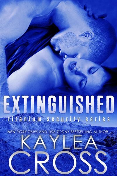 Produktbild: Extinguished (Titanium Security Series)