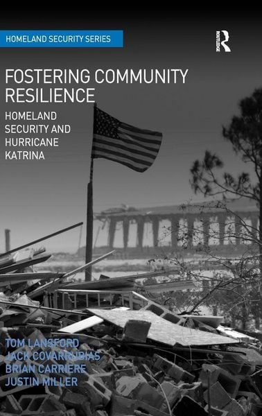 Produktbild: Fostering Community Resilience