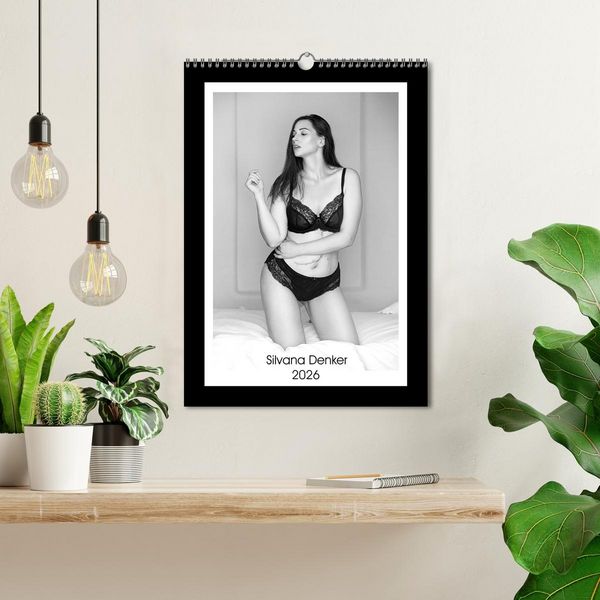 Produktbild: Curvy Model Silvana Denker (Wandkalender 2026 DIN A3 hoch), CALVENDO Monatskalender