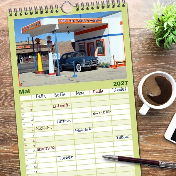 Produktbild: Familienplaner 2027 - Route 66 im S&uuml;dwesten mit 5 Spalten (Wandkalender, 21 x 45 cm) CALVENDO