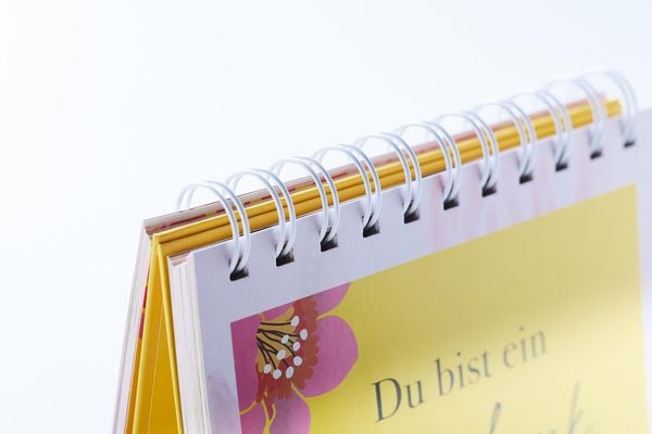 Produktbild: Es ist ein Geschenk, dass es dich gibt - Der Tischaufsteller zum SPIEGEL Bestseller