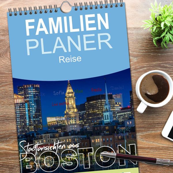 Produktbild: Familienplaner 2026 - Stadtansichten aus Boston mit 5 Spalten (Wandkalender, 21 x 45 cm) CALVENDO