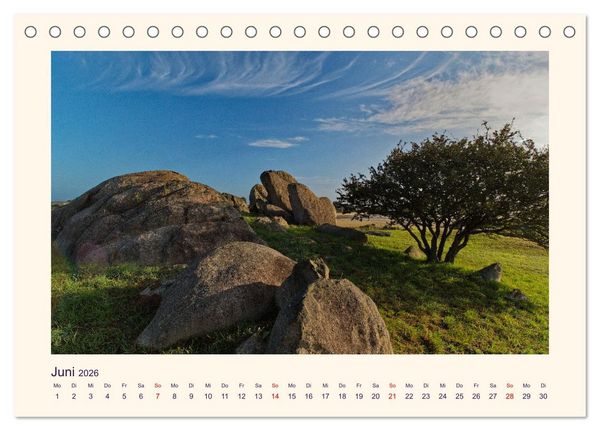 Produktbild: Menhire der Bretagne (Tischkalender 2026 DIN A5 quer), CALVENDO Monatskalender