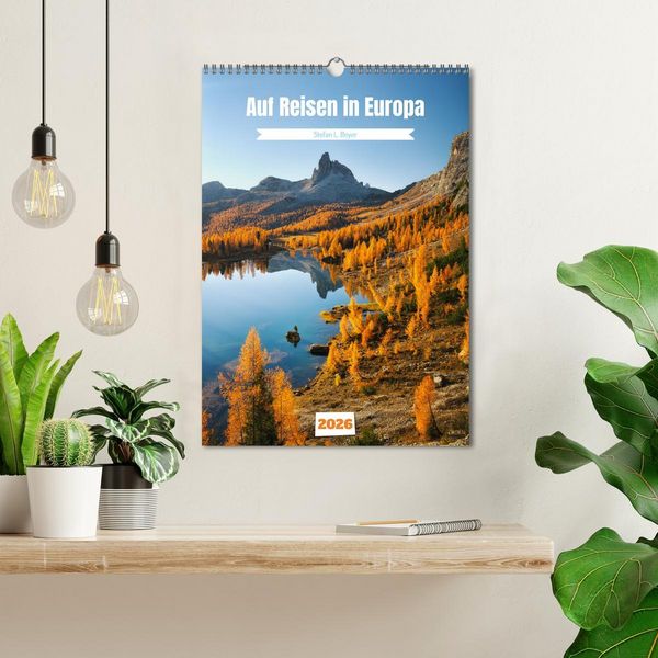 Produktbild: Auf Reisen in Europa (Wandkalender 2026 DIN A3 hoch), CALVENDO Monatskalender