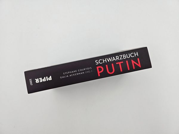Produktbild: Schwarzbuch Putin