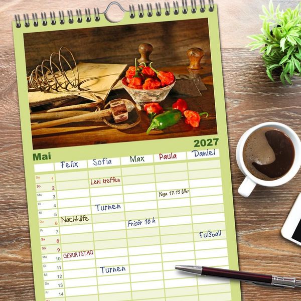 Produktbild: Familienplaner 2027 - Zeitreise auf dem K&uuml;chentisch mit 5 Spalten (Wandkalender, 21 x 45 cm) CALVENDO