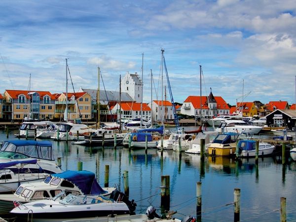 Produktbild: CALVENDO Puzzle Im Hafen von Saeby | 1000 Teile Lege-Gr&ouml;&szlig;e 64x48cm Foto-Puzzle f&uuml;r gl&uuml;ckliche Stunden