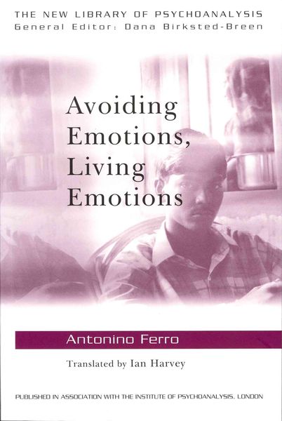 Produktbild: Avoiding Emotions, Living Emotions