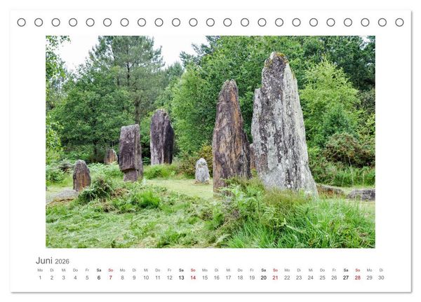 Produktbild: Bretagne - unterwegs mit Julia Hahn (Tischkalender 2026 DIN A5 quer), CALVENDO Monatskalender