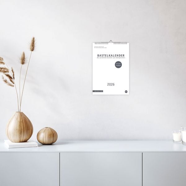 Produktbild: Premium-Bastelkalender weiß A4 2026