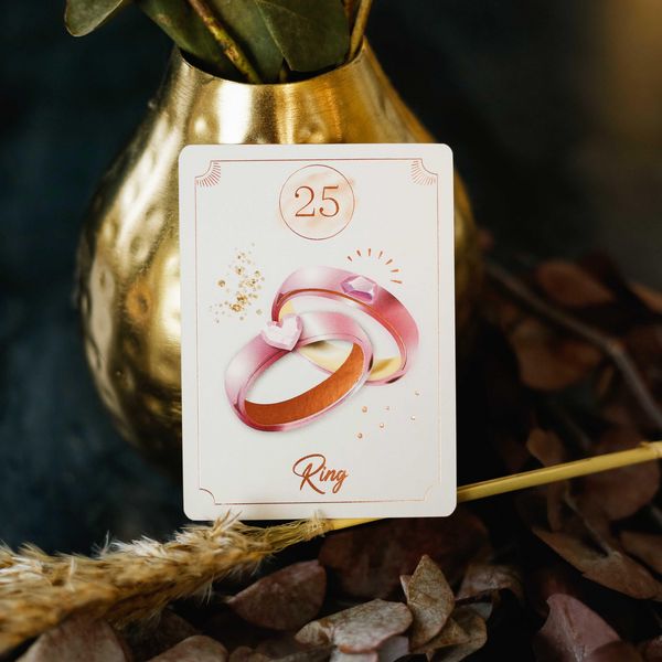 Produktbild: Love Lenormand - 40 Orakelkarten f&uuml;r deine Selbstliebe, Beziehung, weibliche Kraft