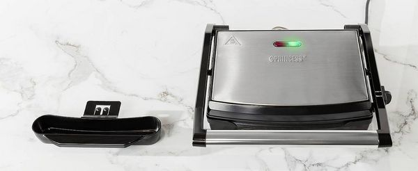 Produktbild: Princess 01.112425.01.001 Elektro Panini Grill Antihaftbeschichtung, Kontrollleuchte, klappbar Schwarz