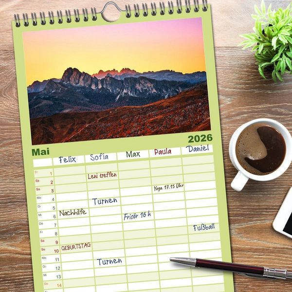 Produktbild: Familienplaner 2026 - Dolomiten - Die wundersch&ouml;nen S&uuml;dalpen in Italien. mit 5 Spalten (Wandkalender, 21 x 45 cm) CALVENDO