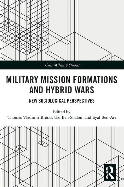 Produktbild: Military Mission Formations and Hybrid Wars