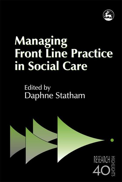 Produktbild: Managing Front Line Practice in Social Care