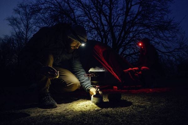 Produktbild: OLight Perun 3 Mini Stirnlampe, Handlampe akkubetrieben 500 lm PERUN3MINICW