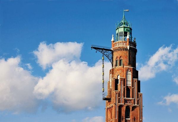 Produktbild: Leuchtt&uuml;rme 2027. 3-Monats-Tischkalender